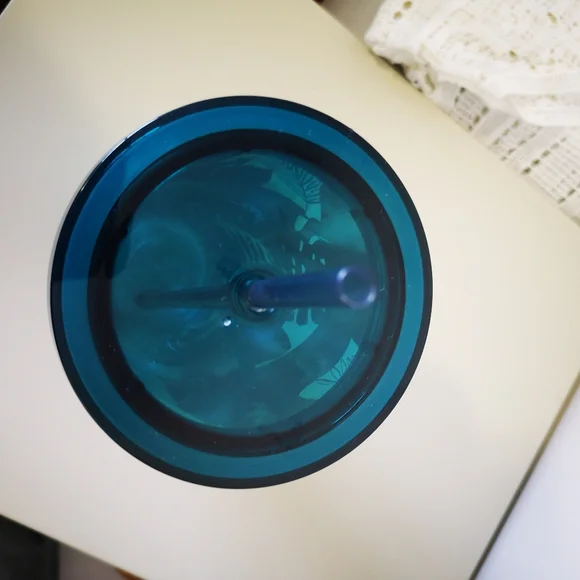 Starbucks 2017 Tropical HTF Venti 24 oz Travel Tumbler with Straw - Picture 8 of 10